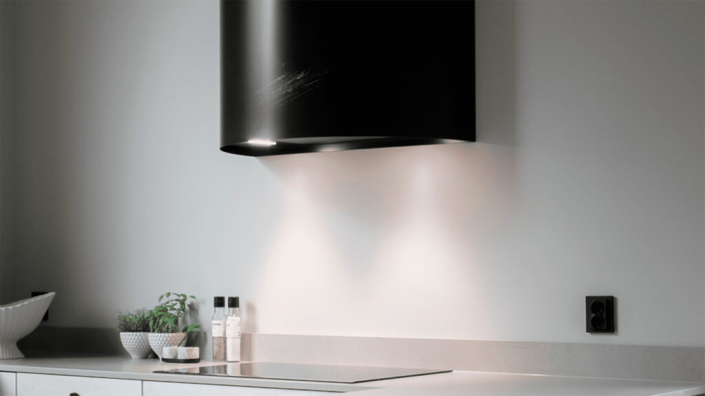 RørosHetta Luna Sense vegghengt med AI-generert ripe